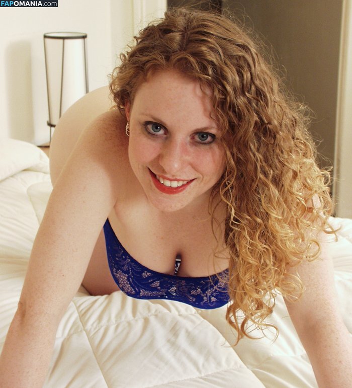 Kira The Little Redhead Çıplak OnlyFans  Sızdırılmış Fotoğraf #307