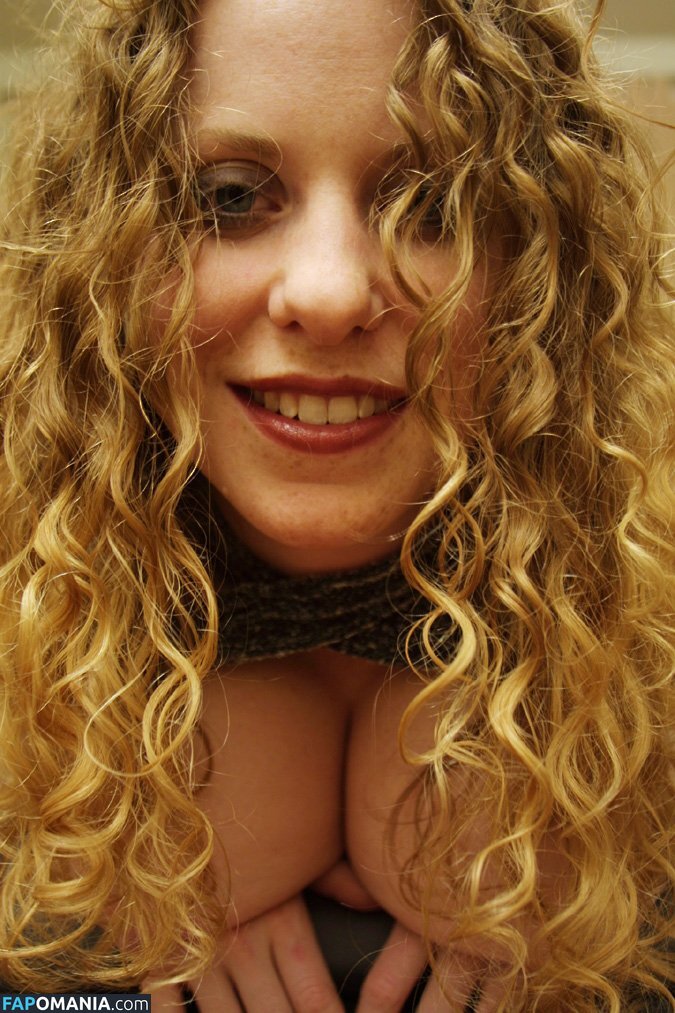 Kira The Little Redhead Çıplak OnlyFans  Sızdırılmış Fotoğraf #364