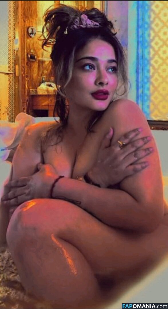 Kiran Rathore / kiran_rathore_official Çıplak OnlyFans  Sızdırılmış Fotoğraf #1