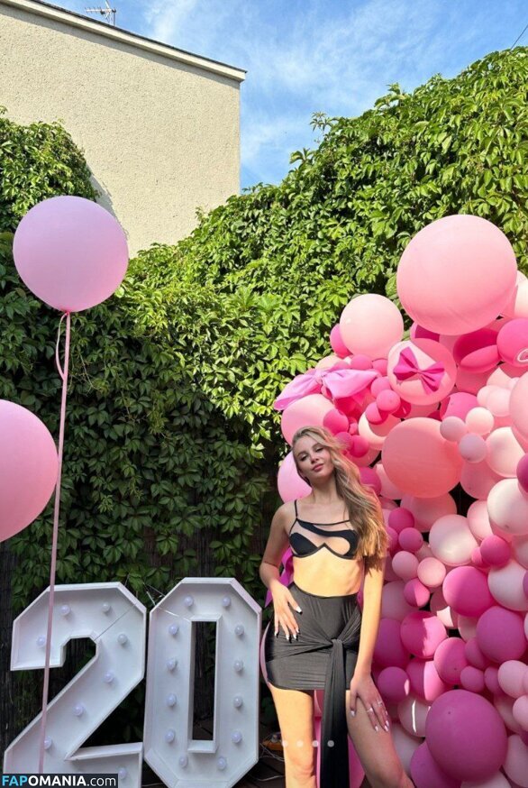 KISSY / KISSYKISSY / Shukovilova Olga / Shukovilova Olha / _olya__hh / cherry_pie6969 / llllllllllllllllllllll67 / meowmeowmeow077 / olyaa.shh / shshshshhhhhhhhh Çıplak OnlyFans  Sızdırılmış Fotoğraf #16