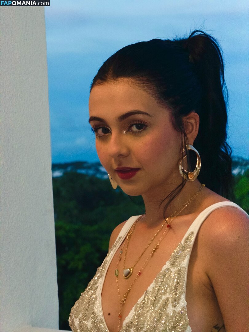 Klara Castanho / klarafgcastanho Çıplak OnlyFans  Sızdırılmış Fotoğraf #4
