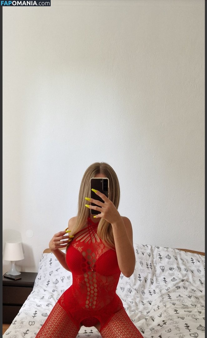 Klaudia / Klaudix96x Çıplak OnlyFans  Sızdırılmış Fotoğraf #2