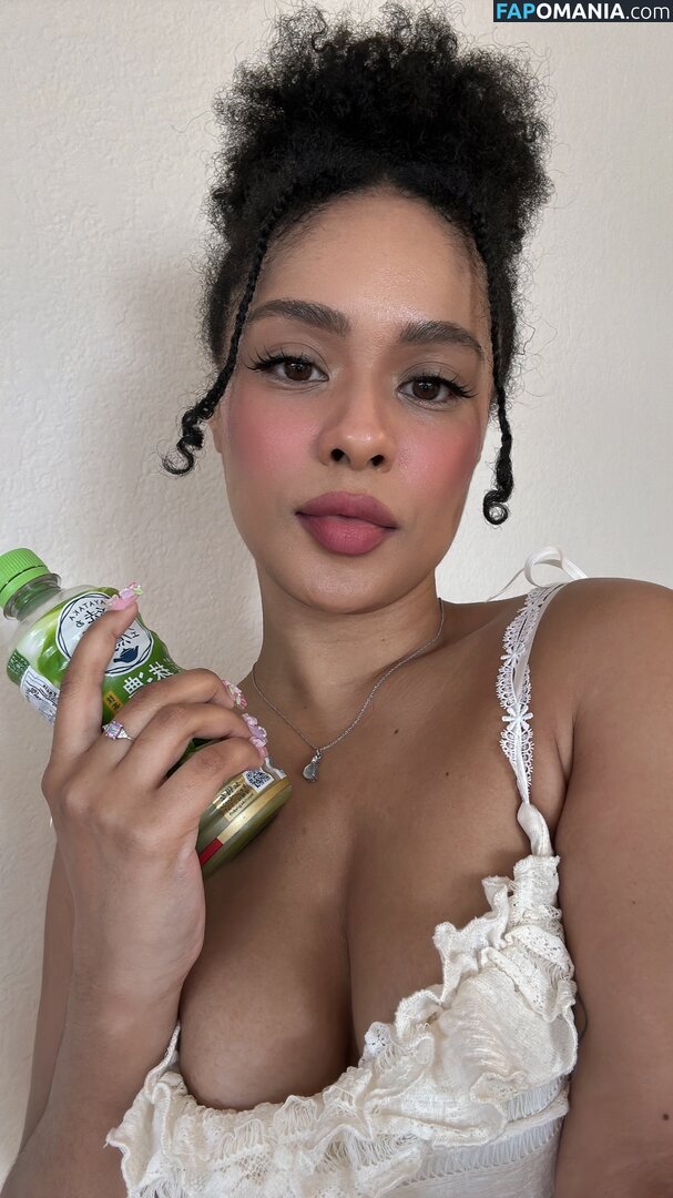 knimbley Çıplak OnlyFans  Sızdırılmış Fotoğraf #2