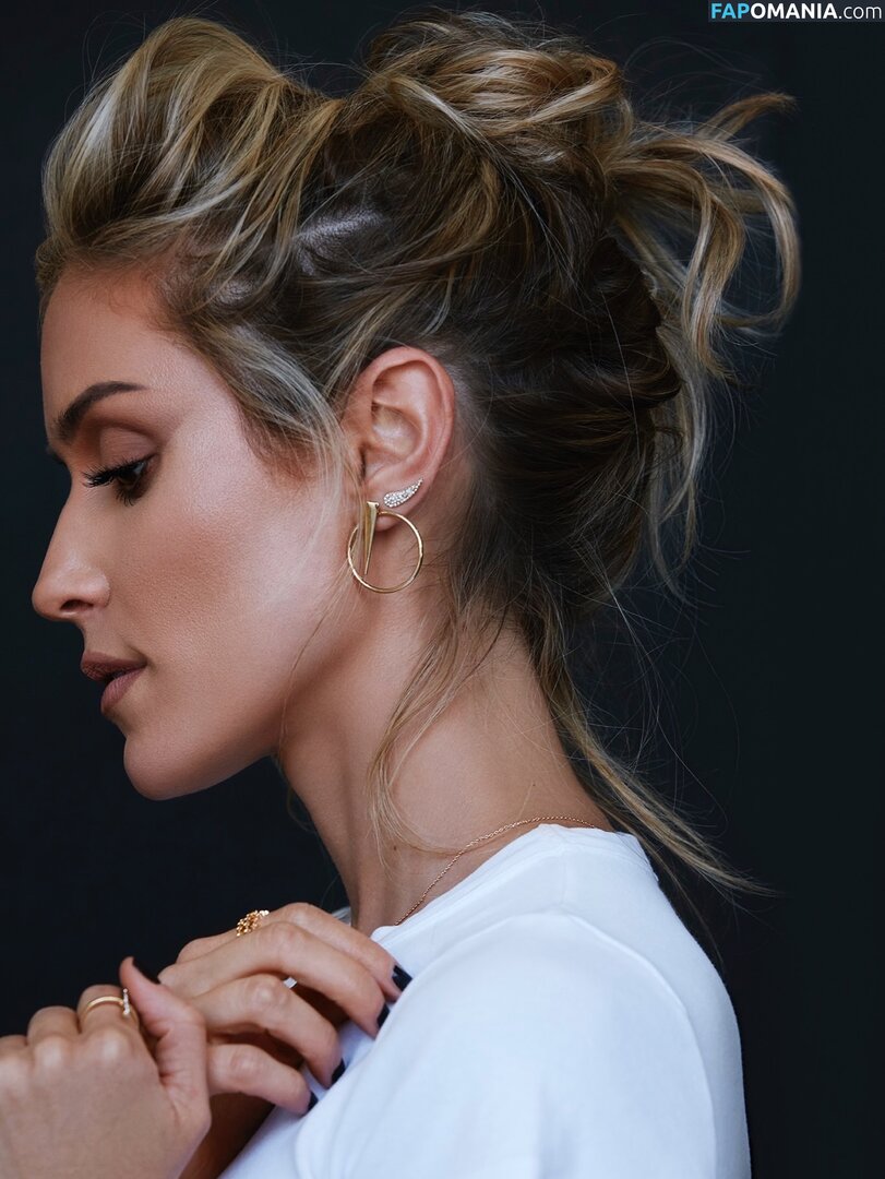 Kristin Cavallari / https: / kristincavallari Çıplak OnlyFans  Sızdırılmış Fotoğraf #322