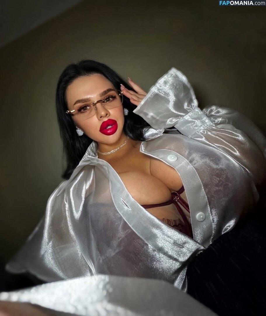 https: / kristina_doru Çıplak OnlyFans  Sızdırılmış Fotoğraf #8