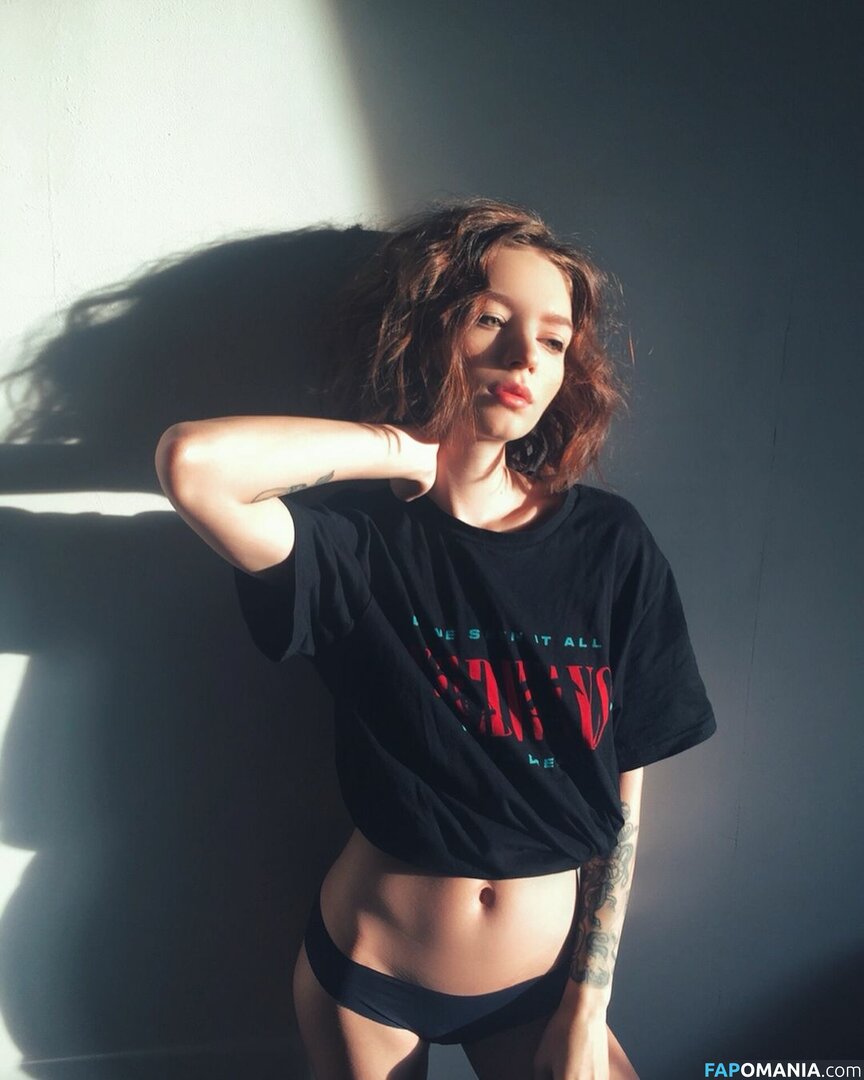 Kriss Drummer / Kristina Rybalchenko / kriss_drummer / user Çıplak OnlyFans  Sızdırılmış Fotoğraf #4