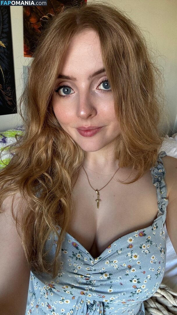 Krystal / Krysttl / Krysttlxd Çıplak OnlyFans  Sızdırılmış Fotoğraf #1