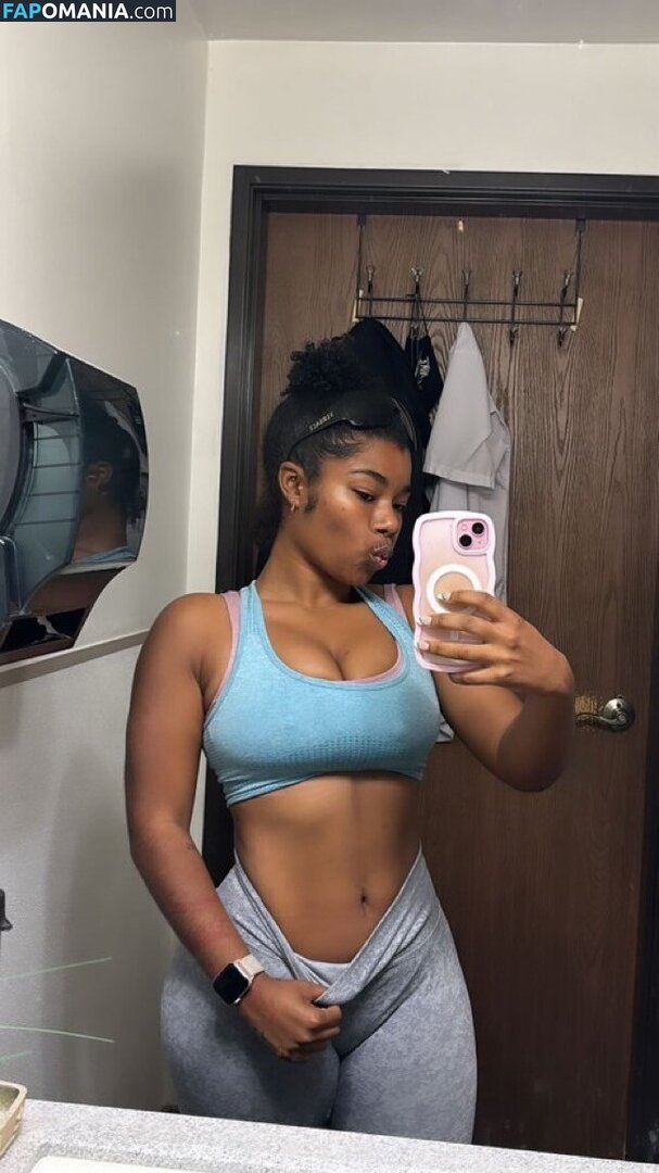 Kyylareneee / kurlykyy / kurrlyyy / kyylarenee Çıplak OnlyFans  Sızdırılmış Fotoğraf #14