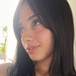 kyliecruzz