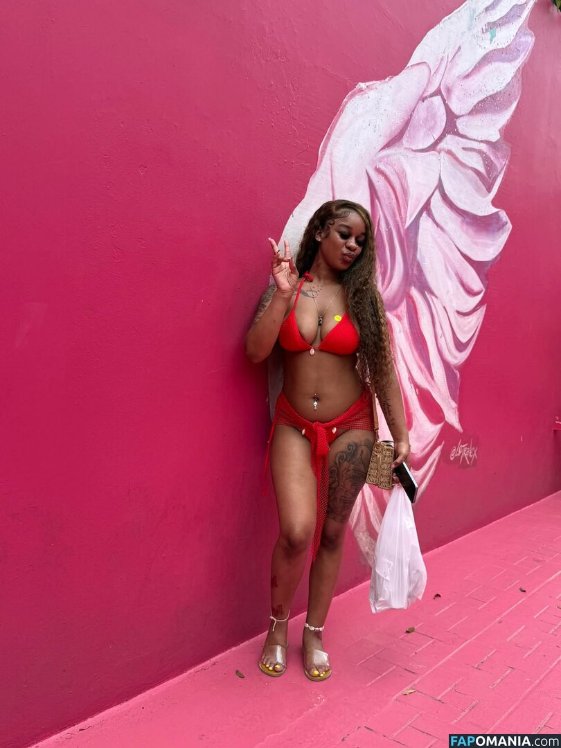 Kyra Kenya / kyaraa0 Çıplak OnlyFans  Sızdırılmış Fotoğraf #11