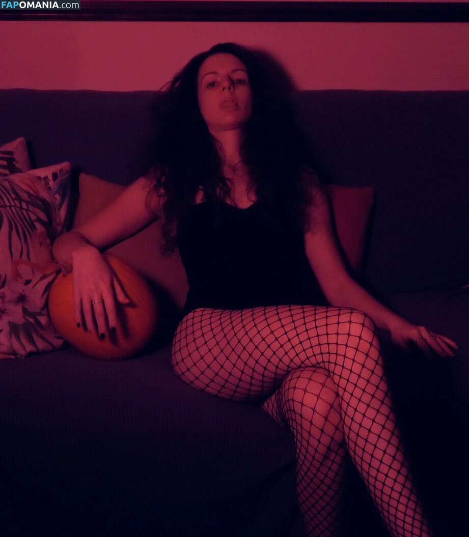 ASMR Attack / Lady ASMR / ladyasmr / sarahchubs Çıplak OnlyFans  Sızdırılmış Fotoğraf #15