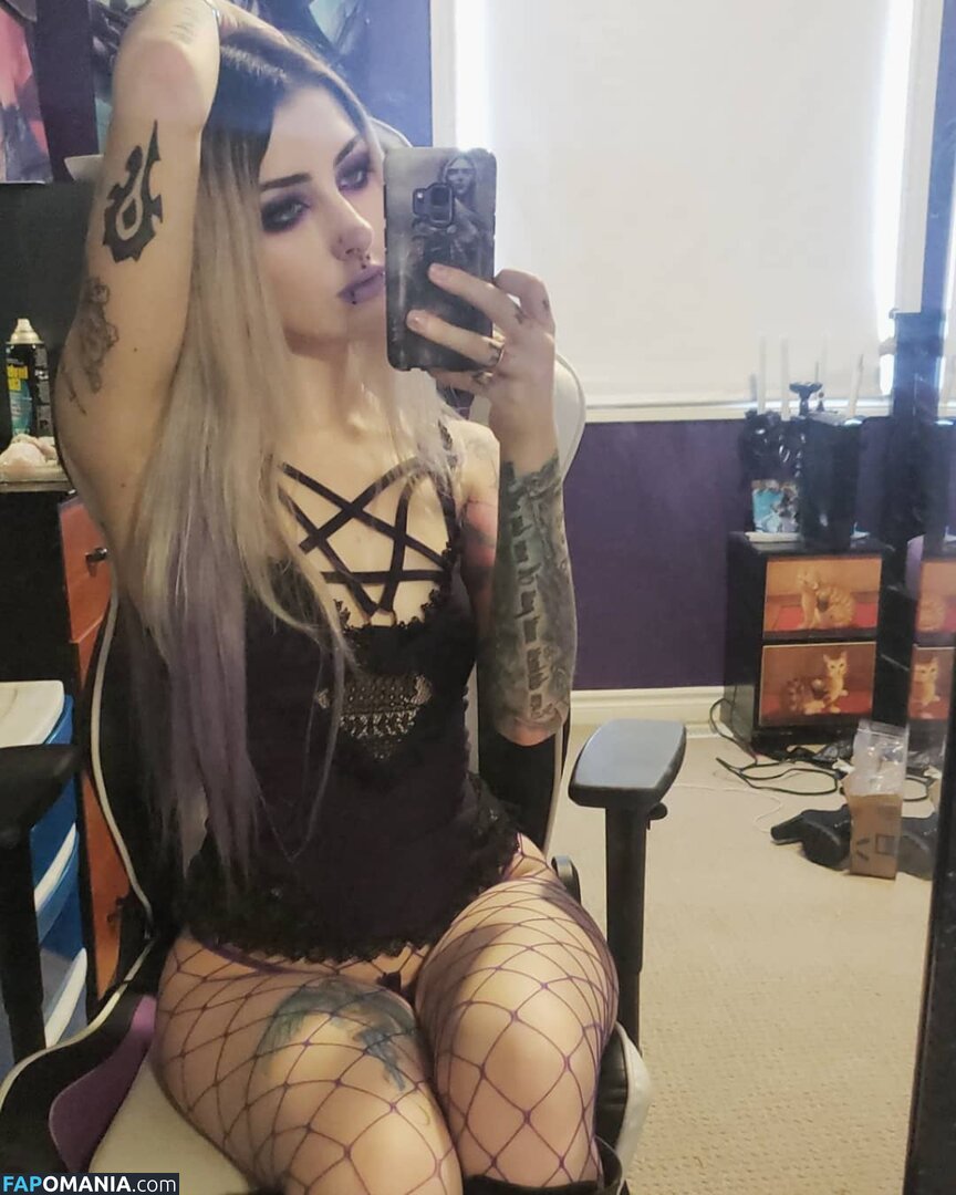 ladysurvival / ladysurvivalwow / onlyfungi Çıplak OnlyFans  Sızdırılmış Fotoğraf #2