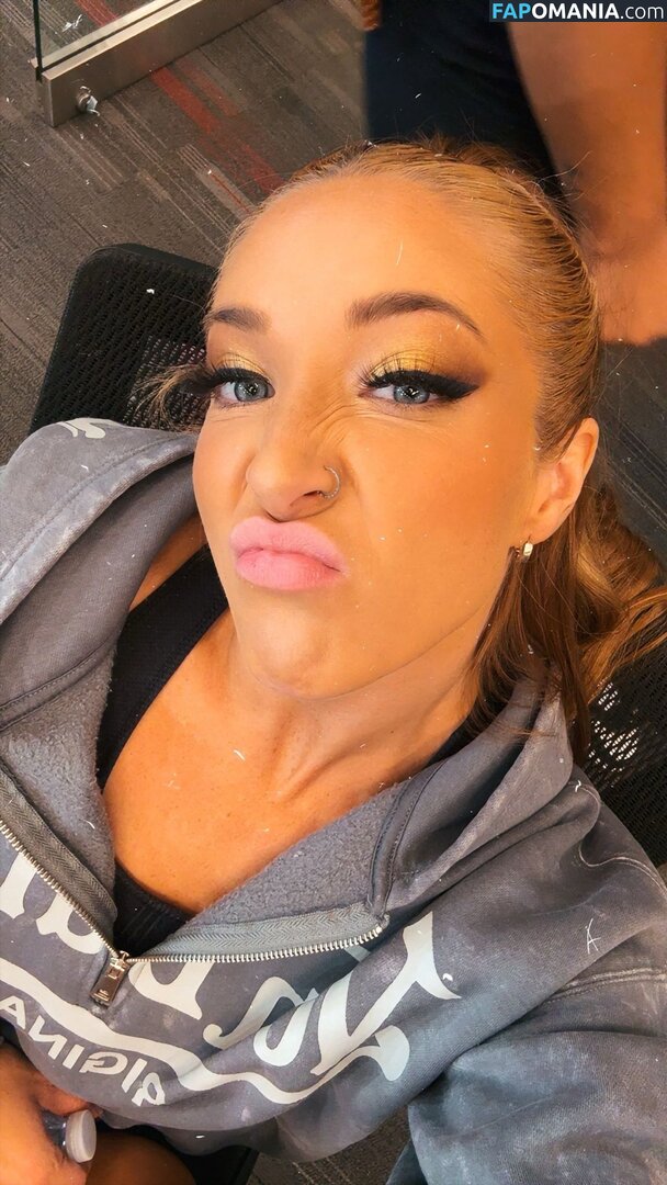 Lainey Reid / https: / lainey_wwe Çıplak OnlyFans  Sızdırılmış Fotoğraf #7