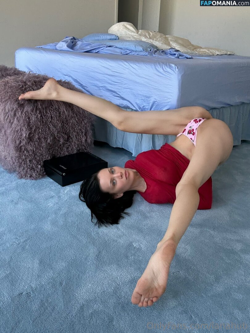 Lana Rhoades / barstoolsports / lanarhoades / subscribe2lana Çıplak OnlyFans  Sızdırılmış Fotoğraf #2