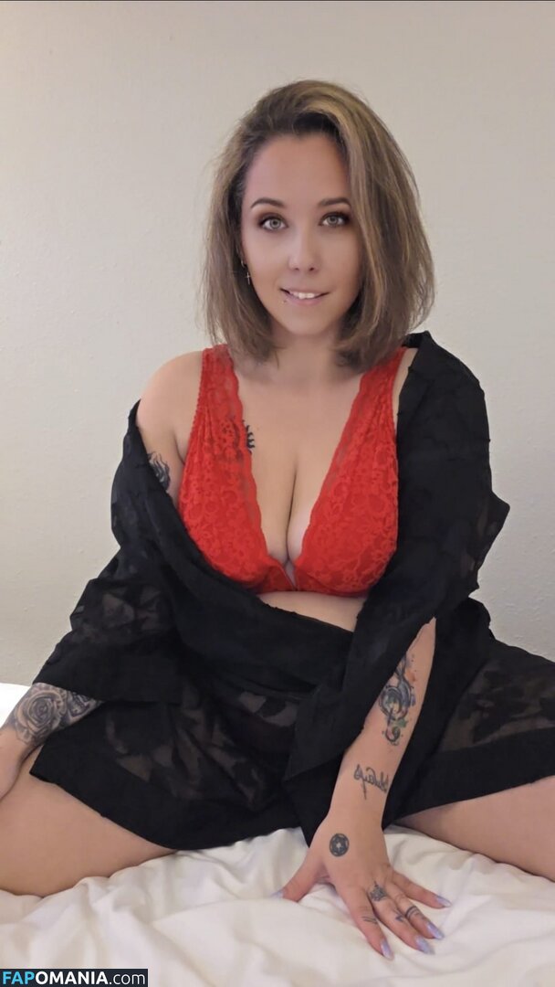 lariarussell / ryanfirst1 Çıplak OnlyFans  Sızdırılmış Fotoğraf #1