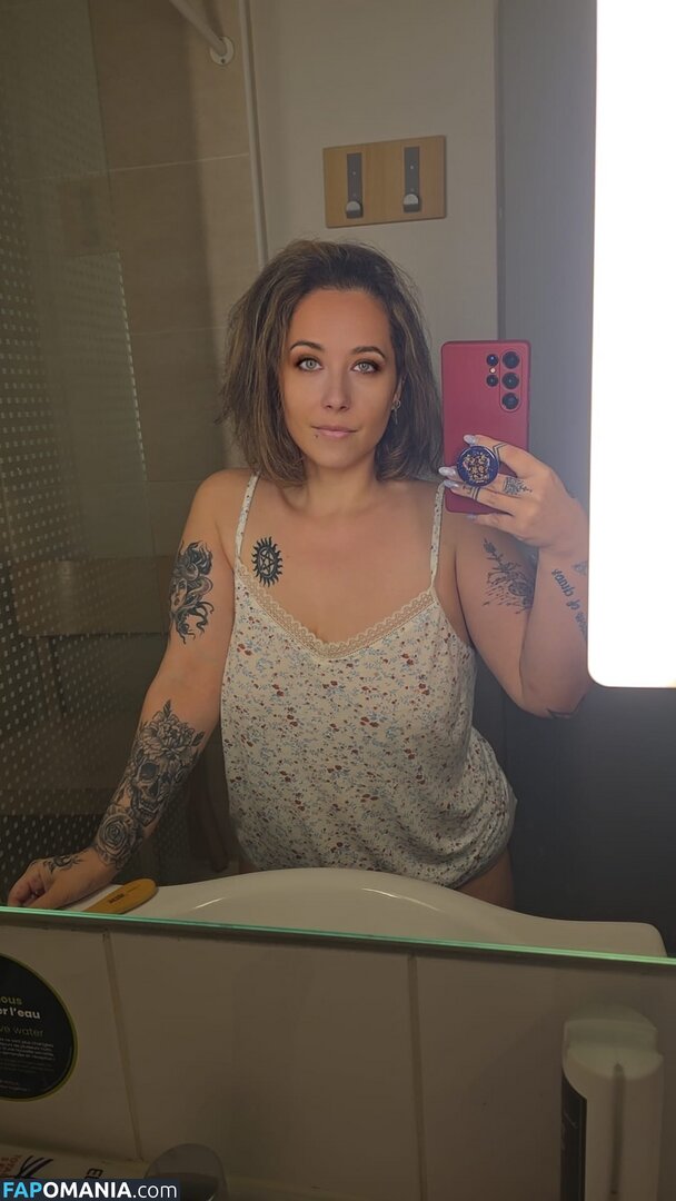 lariarussell / ryanfirst1 Çıplak OnlyFans  Sızdırılmış Fotoğraf #13