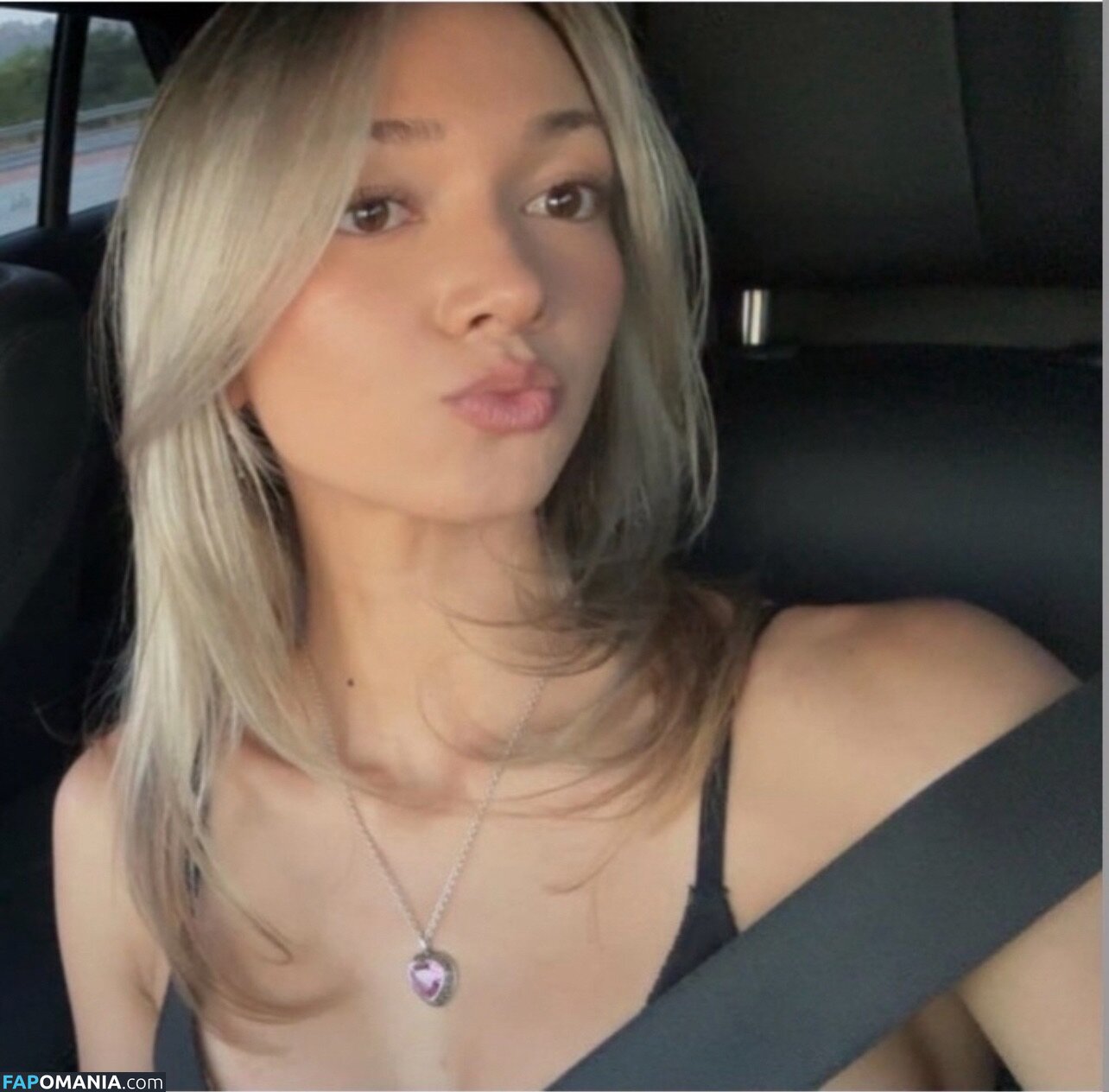 Laselyii / llessliiie / luvliii Çıplak OnlyFans  Sızdırılmış Fotoğraf #16