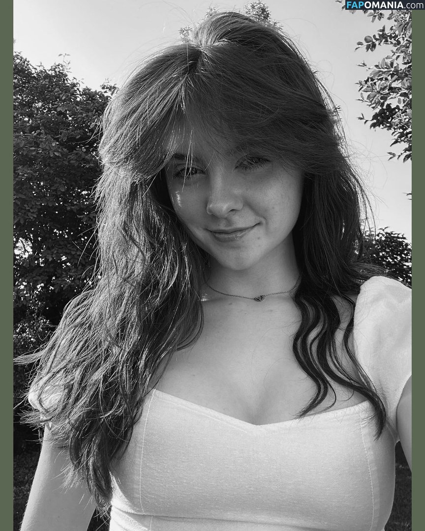 Laura Anne / _laura.anne__ / laura.anne__ / lauraartea Çıplak OnlyFans  Sızdırılmış Fotoğraf #3