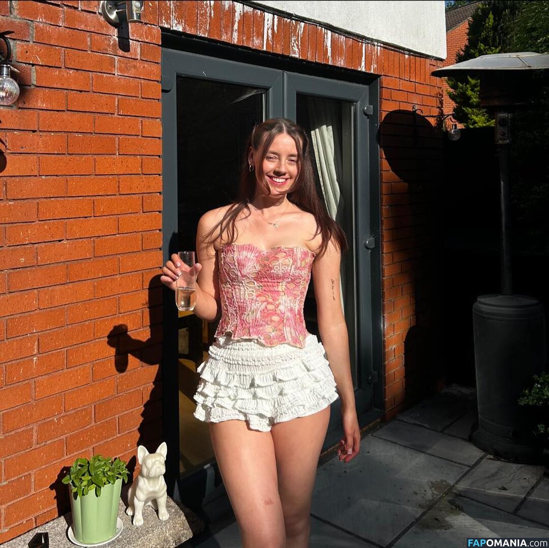 Laura Wilshaw / https: Çıplak OnlyFans  Sızdırılmış Fotoğraf #3