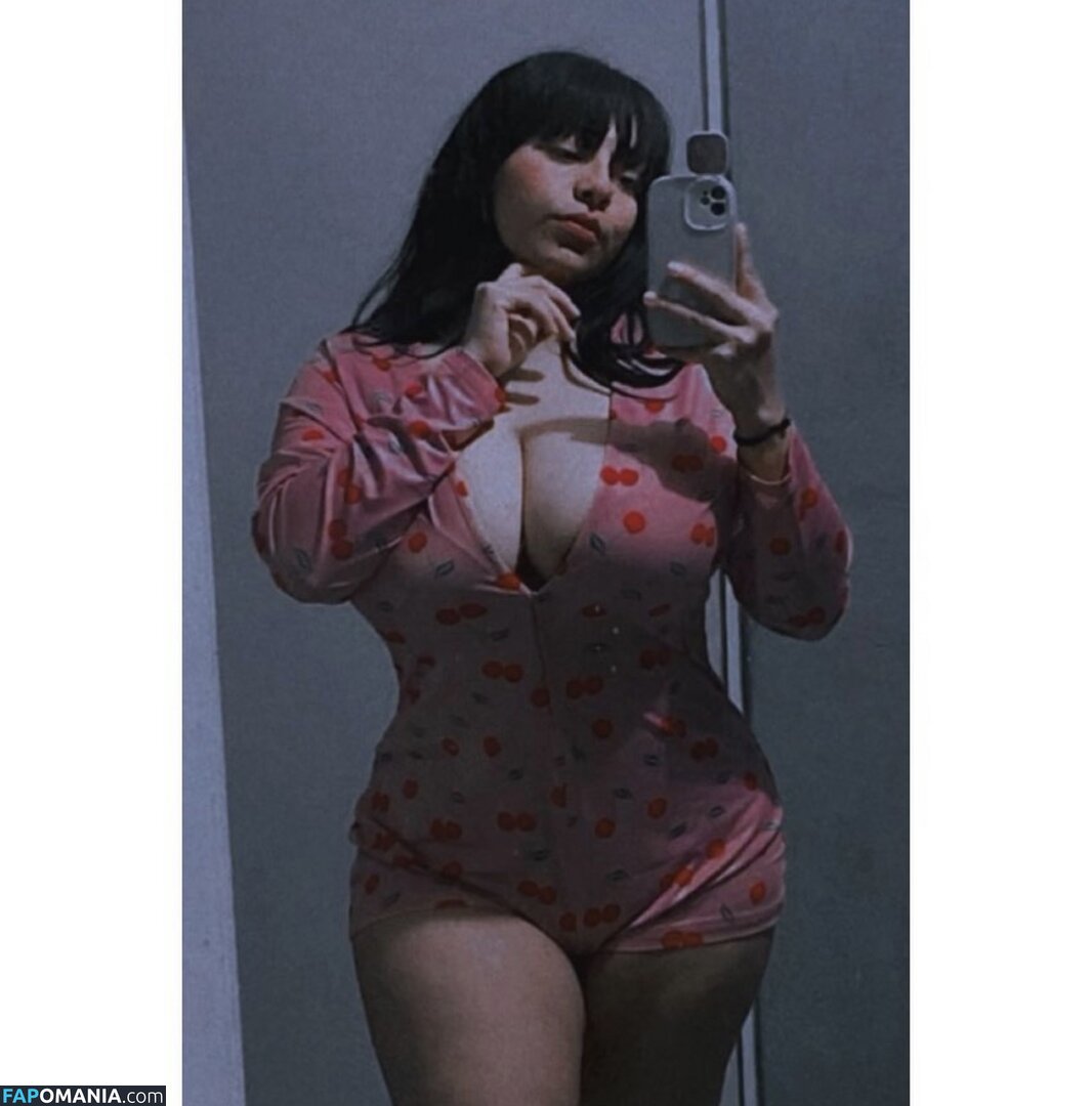 Lauralrg08 / lauraroman_01 Çıplak OnlyFans  Sızdırılmış Fotoğraf #1