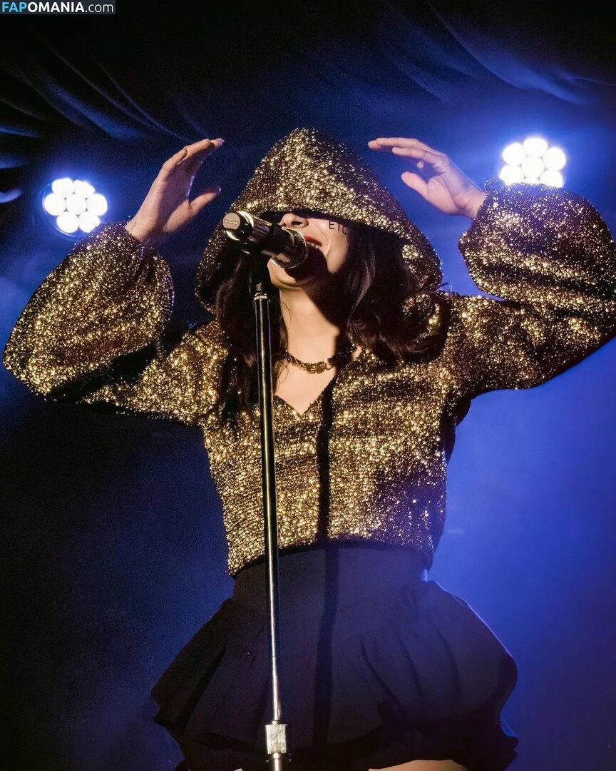 Lauren Mayberry / laurenevemayberry Çıplak OnlyFans  Sızdırılmış Fotoğraf #866