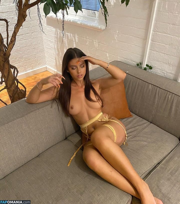 Leah Halton / leahhalton_ Çıplak OnlyFans  Sızdırılmış Fotoğraf #5