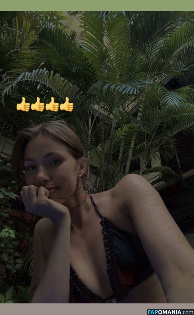 Leah Kirkup / Lmkrk / Lmkrkrk / Lmrkrk Çıplak OnlyFans  Sızdırılmış Fotoğraf #9