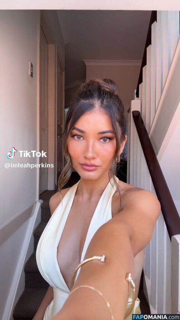 Leah Perkins & Mimi Perkins / imleahperkins Çıplak OnlyFans  Sızdırılmış Fotoğraf #26