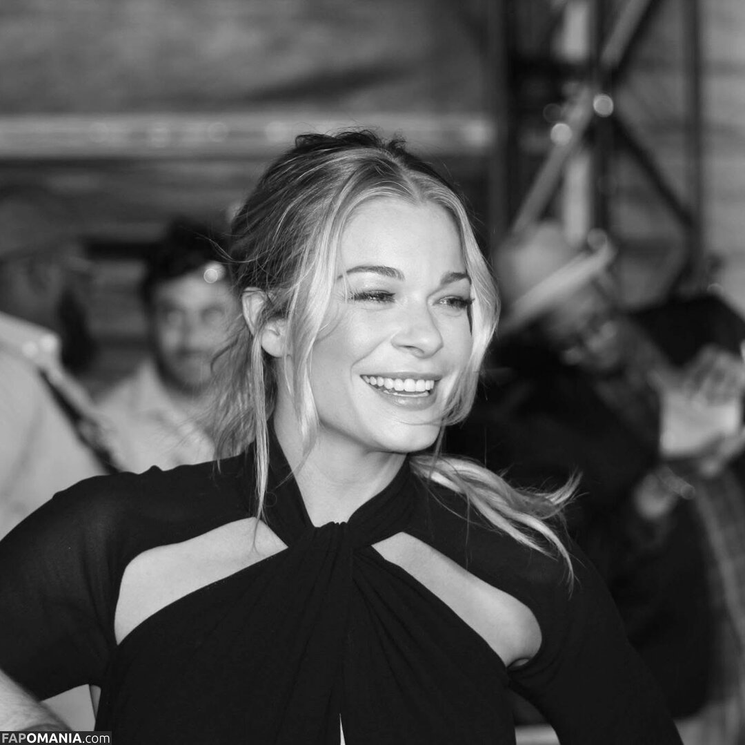 LeAnn Rimes / leannrimes Çıplak OnlyFans  Sızdırılmış Fotoğraf #43