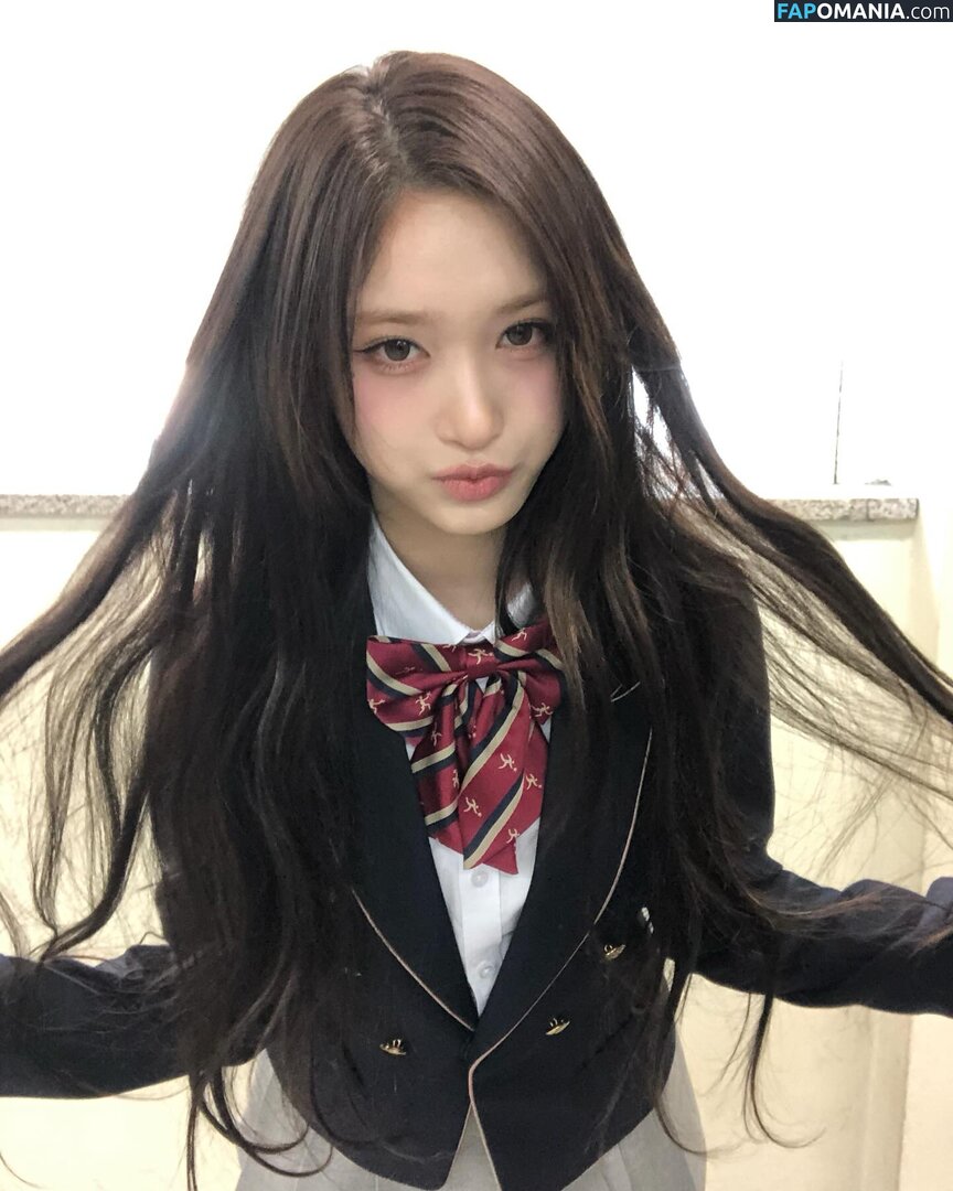 Lee Hyun-Seo / eeseooes / https: / iveleeseoi Çıplak OnlyFans  Sızdırılmış Fotoğraf #2