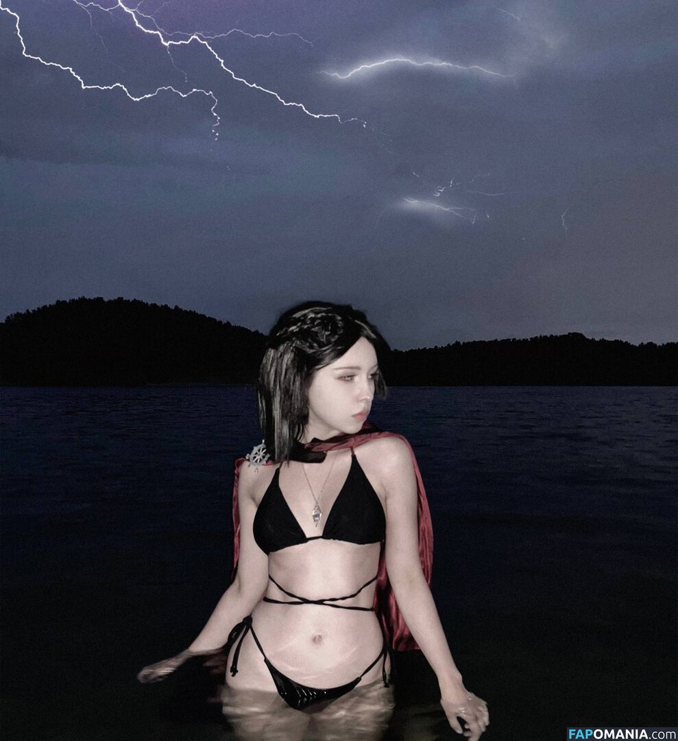 Leffelbain Çıplak OnlyFans  Sızdırılmış Fotoğraf #5