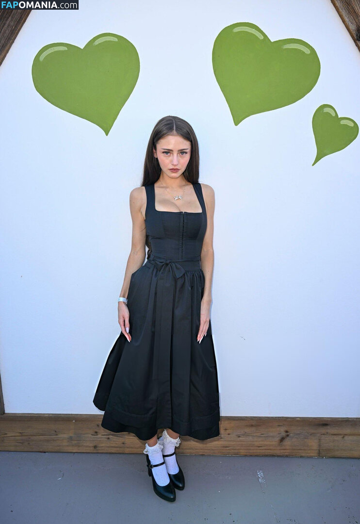 Leni Klum / leniklum Çıplak OnlyFans  Sızdırılmış Fotoğraf #1620