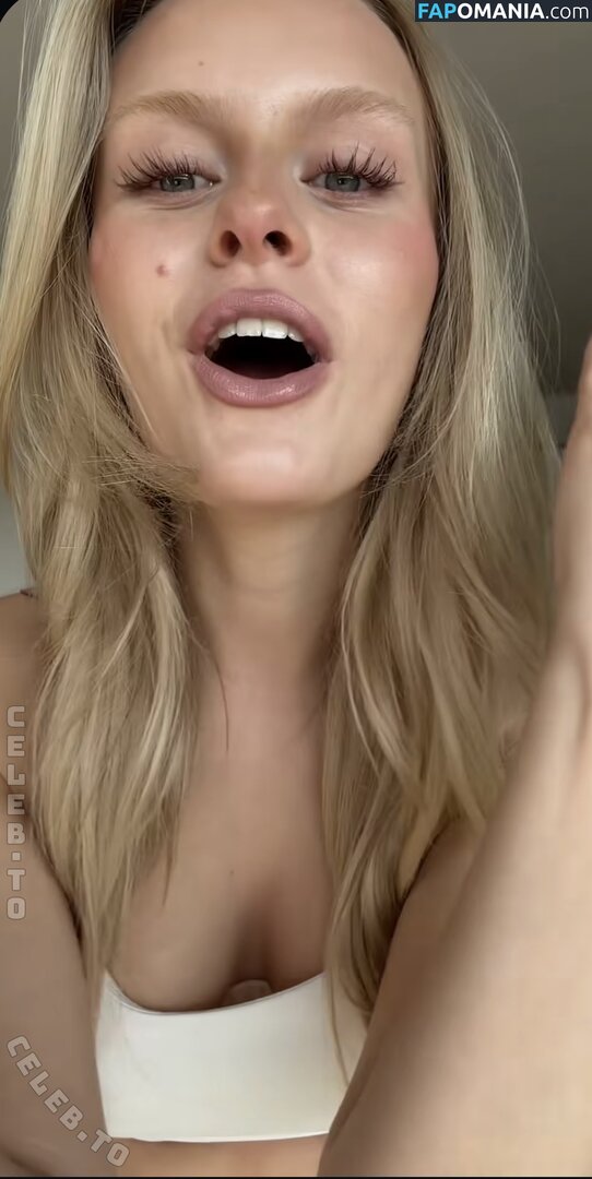 Leni Marie / https: / lenimariee / lenimvrie Çıplak OnlyFans  Sızdırılmış Fotoğraf #1