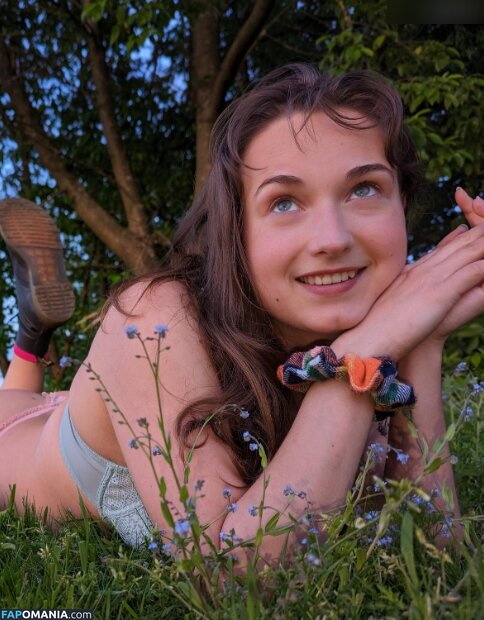 Leonireizend / leoni.reiz Çıplak OnlyFans  Sızdırılmış Fotoğraf #88