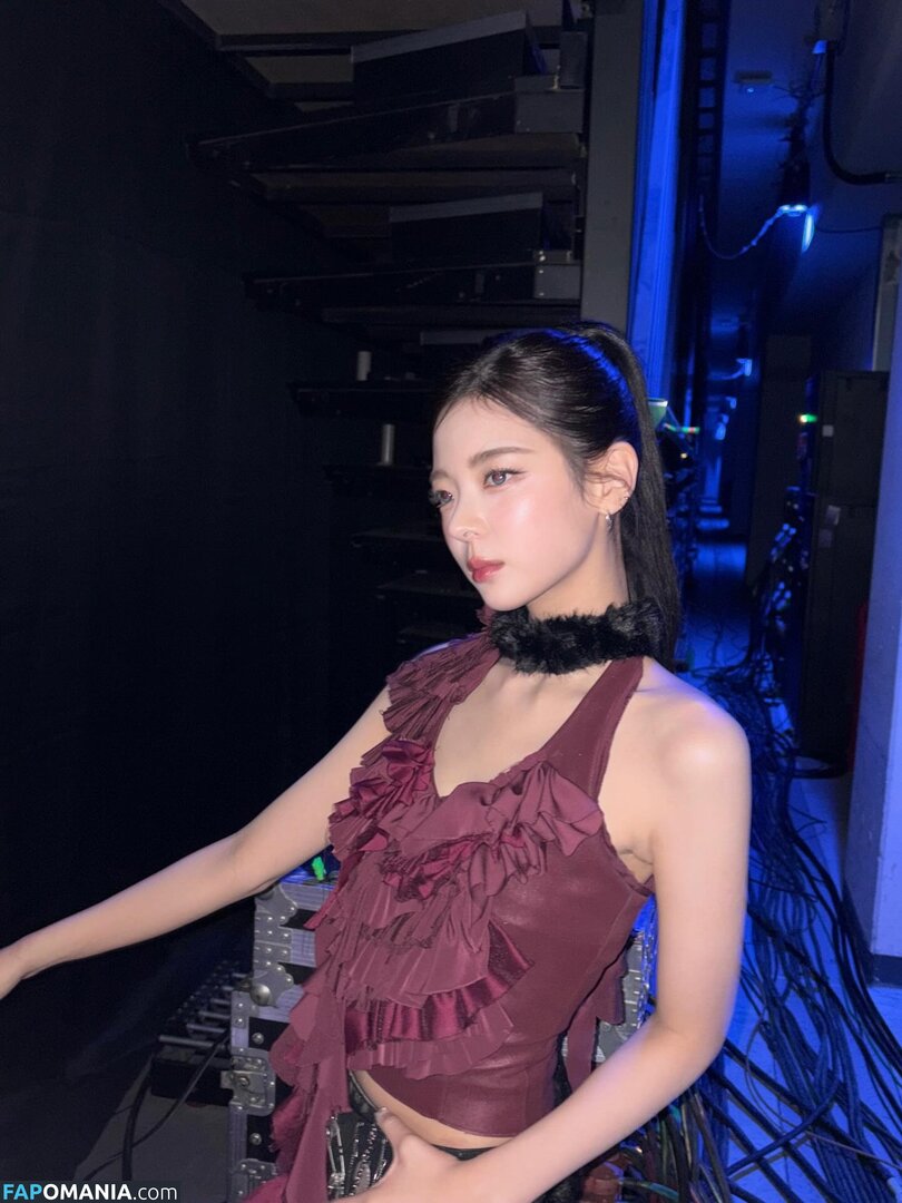 Choi Ji-su / ITZY / lia_loves___ / 최지수 Çıplak OnlyFans  Sızdırılmış Fotoğraf #5