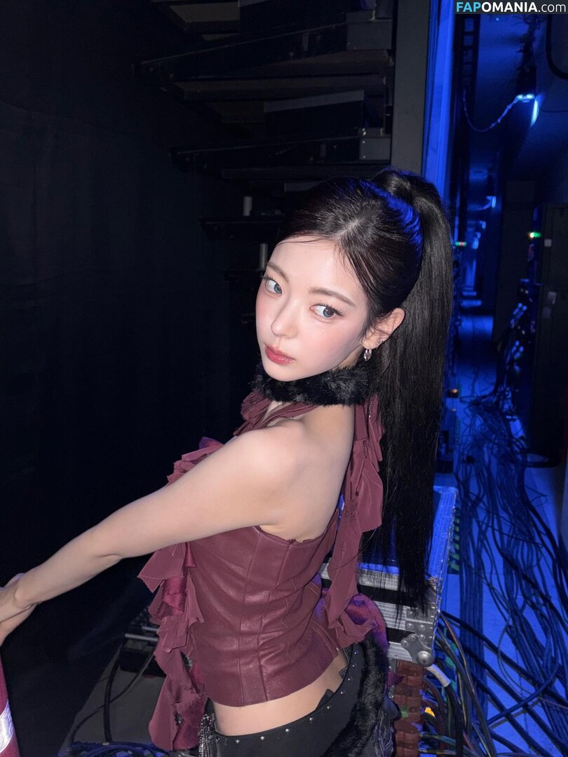 Choi Ji-su / ITZY / lia_loves___ / 최지수 Çıplak OnlyFans  Sızdırılmış Fotoğraf #6