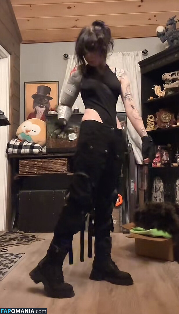 Liljellyshark Çıplak OnlyFans  Sızdırılmış Fotoğraf #1