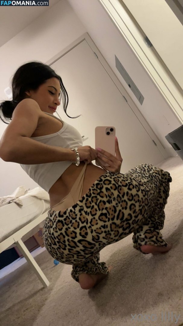 Lillian Delaney / lilliandelaney / lilliandelaneyy Çıplak OnlyFans  Sızdırılmış Fotoğraf #8