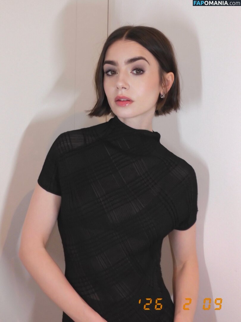 Lily Collins / lily_collins / lilyjcollins Çıplak OnlyFans  Sızdırılmış Fotoğraf #503