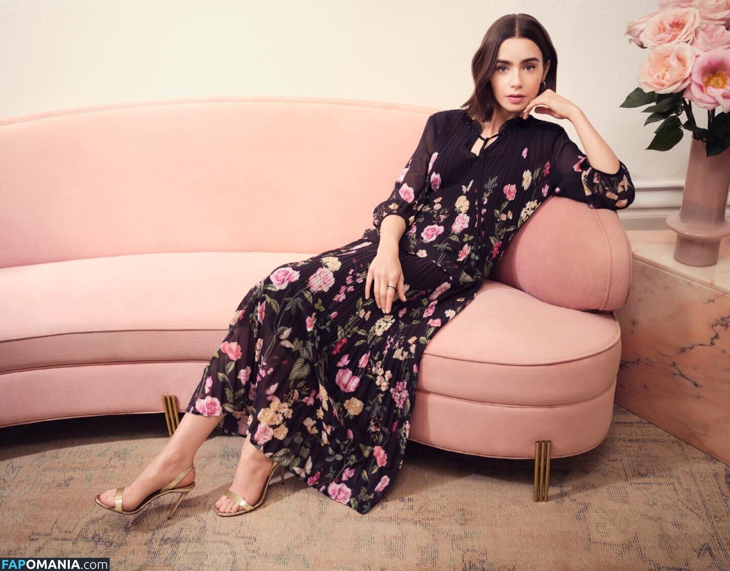Lily Collins / lily_collins / lilyjcollins Çıplak OnlyFans  Sızdırılmış Fotoğraf #536