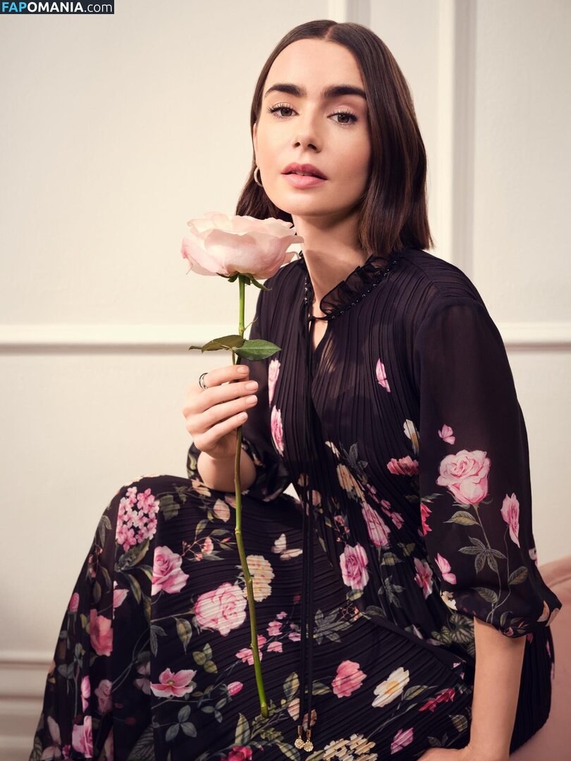 Lily Collins / lily_collins / lilyjcollins Çıplak OnlyFans  Sızdırılmış Fotoğraf #537