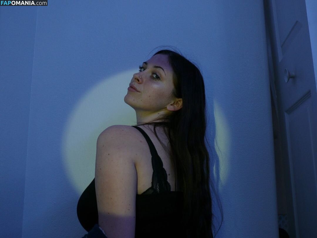 Lily P / lillypulitzer / lilyprosse Çıplak OnlyFans  Sızdırılmış Fotoğraf #1