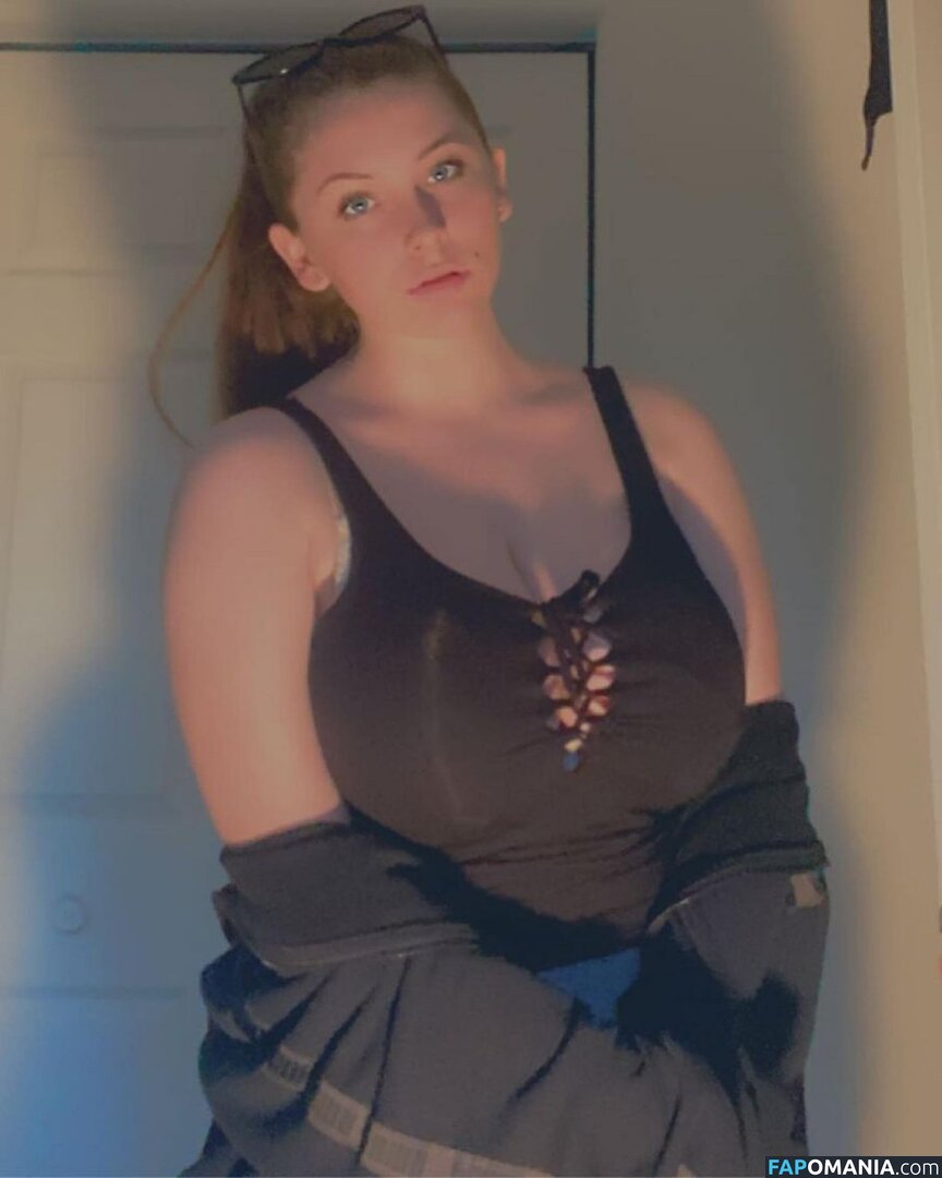 Lily P / lillypulitzer / lilyprosse Çıplak OnlyFans  Sızdırılmış Fotoğraf #8