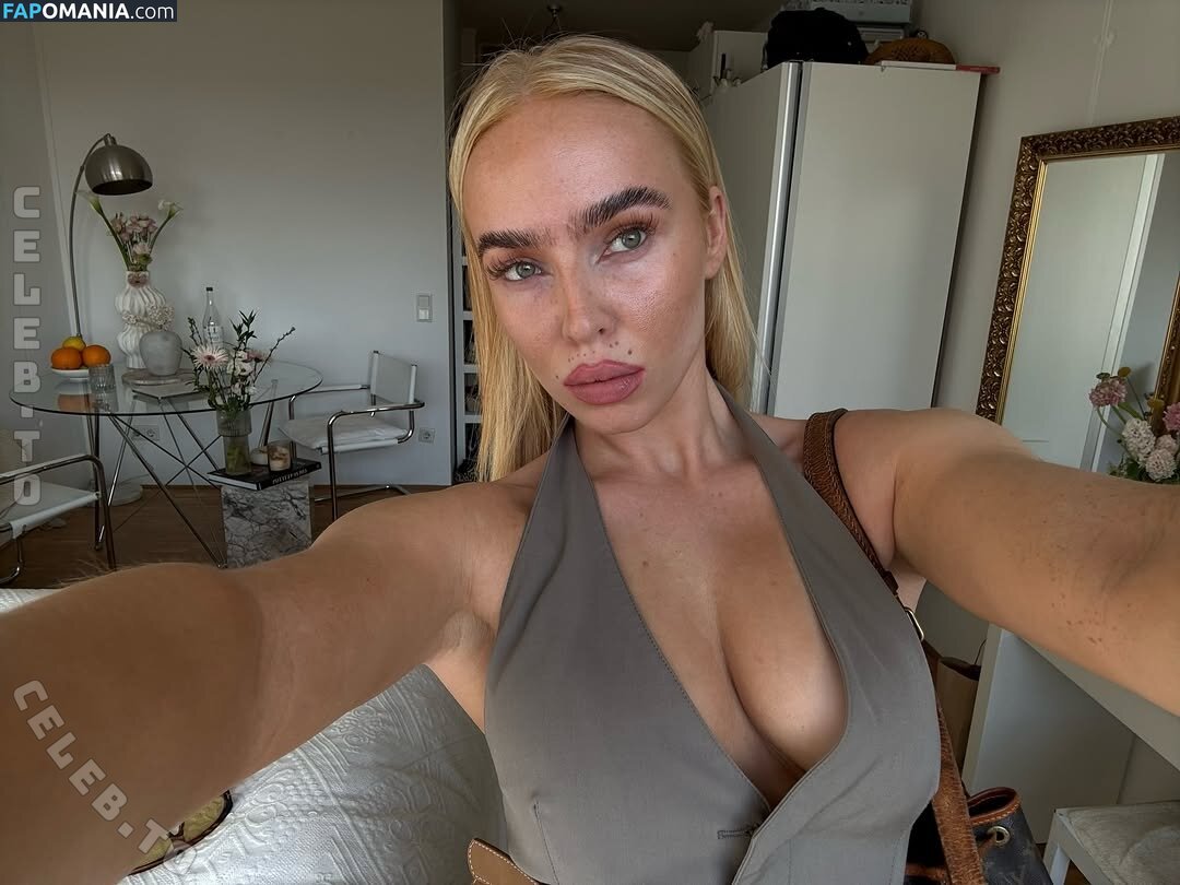 Lilycharlottevoss Çıplak OnlyFans  Sızdırılmış Fotoğraf #2