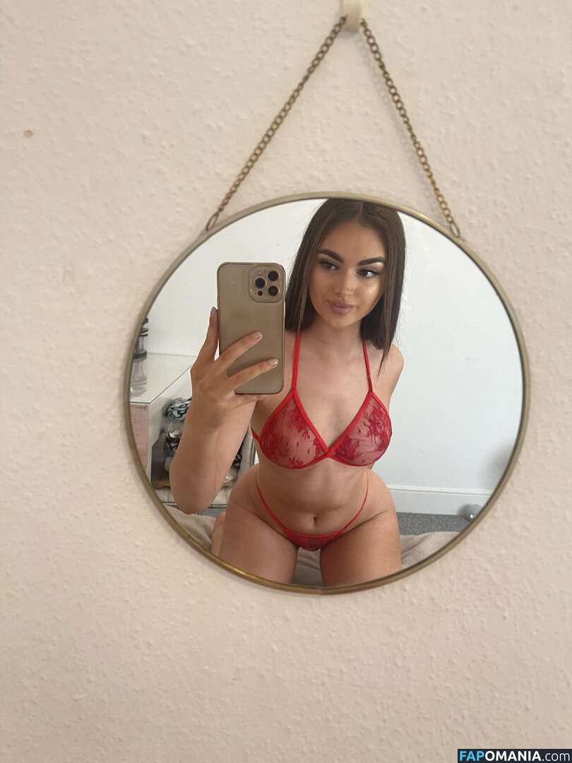 Lily Mascall / lilym03 / lilymascall Çıplak OnlyFans  Sızdırılmış Fotoğraf #1