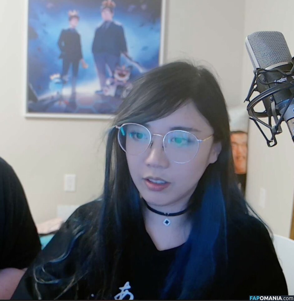 LilyPichu / onlysaber Çıplak OnlyFans  Sızdırılmış Fotoğraf #158