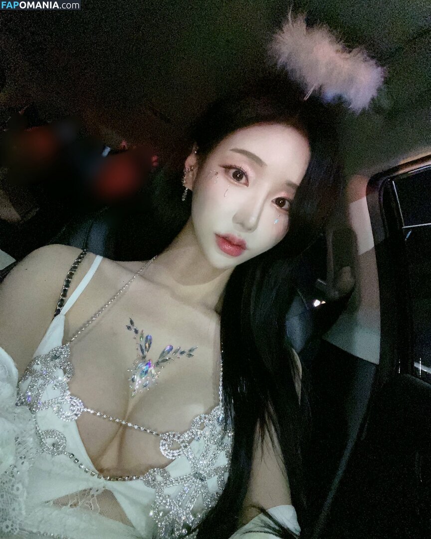 Leelee / Lin001100 / Loveyou01004 / lin002200 Çıplak OnlyFans  Sızdırılmış Fotoğraf #23