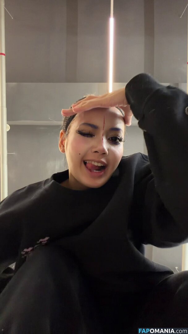 Lisa Blackpink Çıplak OnlyFans  Sızdırılmış Fotoğraf #279