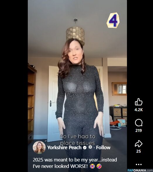 Lisa Dollan / yorkshire_peach Çıplak OnlyFans  Sızdırılmış Fotoğraf #1
