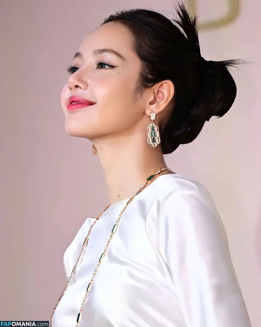 Blackpink / Lisa / lalalalisa_m / lisaamane Çıplak OnlyFans  Sızdırılmış Fotoğraf #3